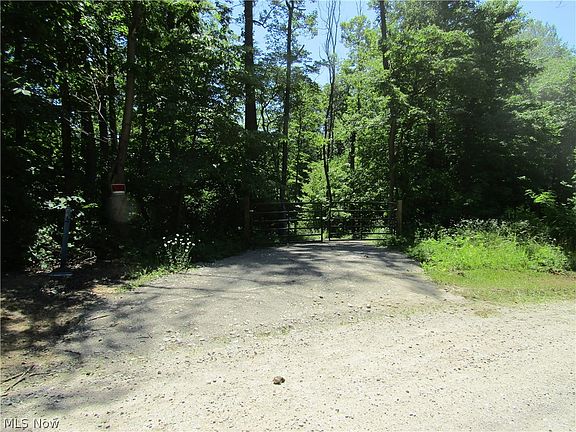 2nd image of 2112 Township Road 131 SE