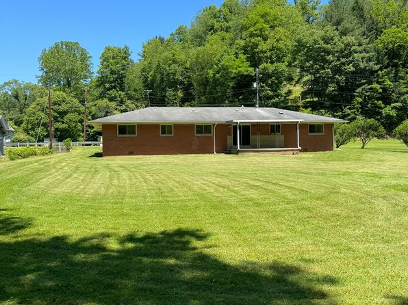 820 Paw Paw Creek Rd