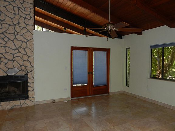 3rd image of 179 Orlando Dr