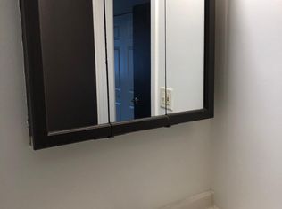 2242 Nichols Rd APT E, Arlington Heights, IL 60004