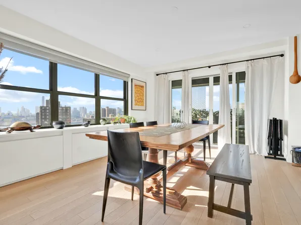 268 East Broadway image 6 of 38