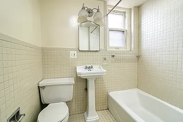 Rented by OOAKB&F INC