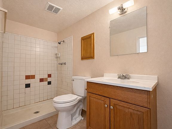 3rd image of 1101 Coal Ave SW APT C