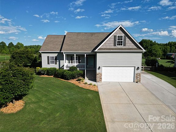 2nd image of 141 Logan Ridge Dr
