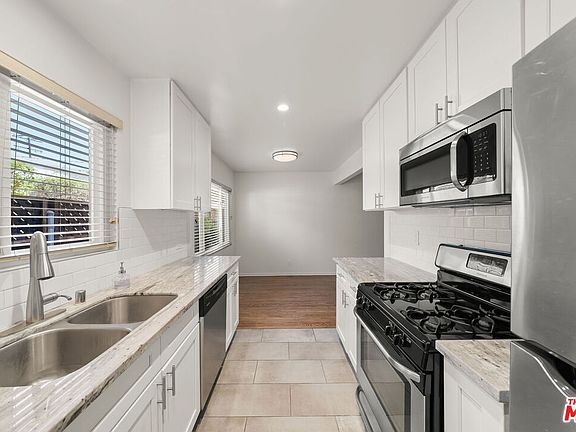 2nd image of 1517 Harvard St APT 3