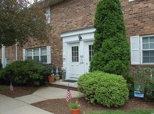 68 Ferncroft Park, Ramsey, NJ 07446