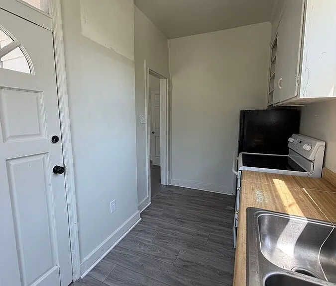 444 Park St #444 PARK ST - APARTM — Photo 9