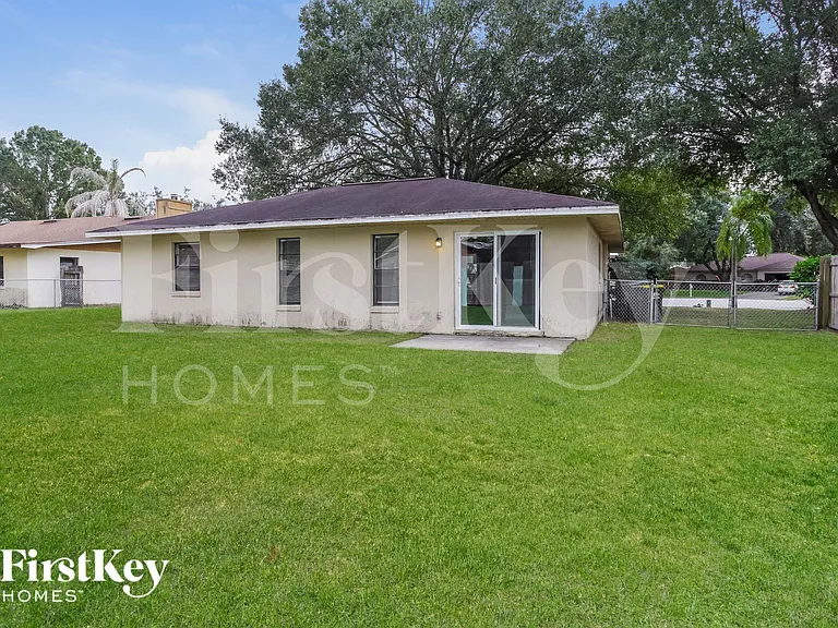 114 Keith Ct — Photo 15