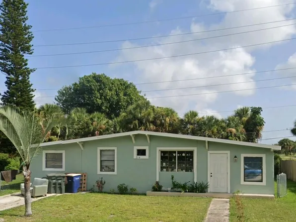 214 Southern Avenue, Fort Pierce, FL 34982