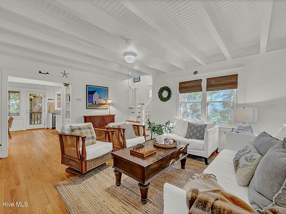 2nd image of 638 Chicamacomico Way