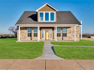 114 Clubhouse Dr, Elk City, OK 73644