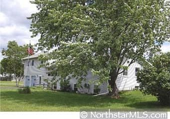 Beautiful wooded 1 acre lot.