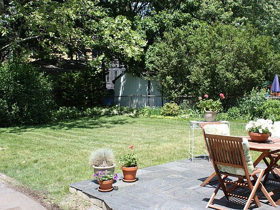Patio & Yard