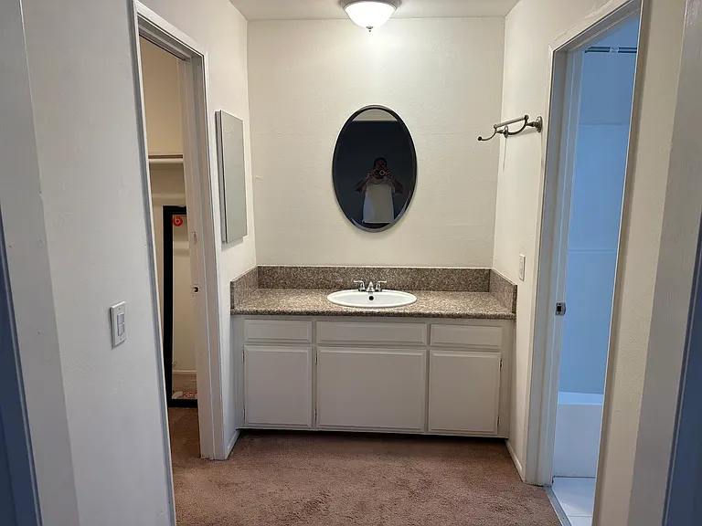 11502 Killion St #5 — Photo 3