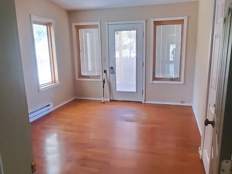 360 Challis Creek Rd — Photo 7