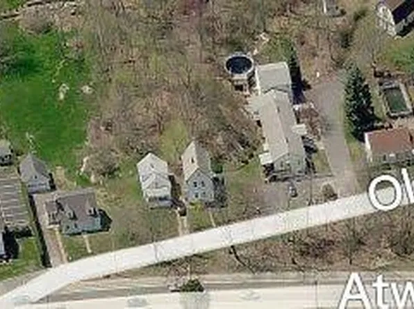 1318 Atwood Ave, Johnston, RI 02919