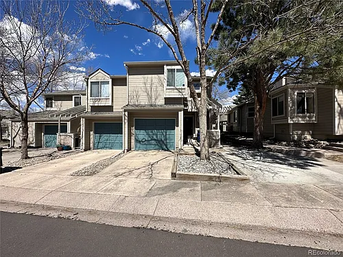 920 Azure Cir Photo 1
