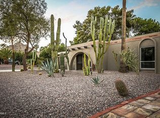 2436 E Shangri La Rd, Phoenix, AZ 85028