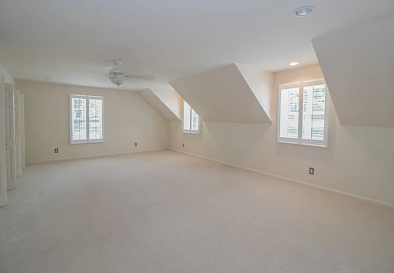 815 Shady Bluff Trl — Photo 25