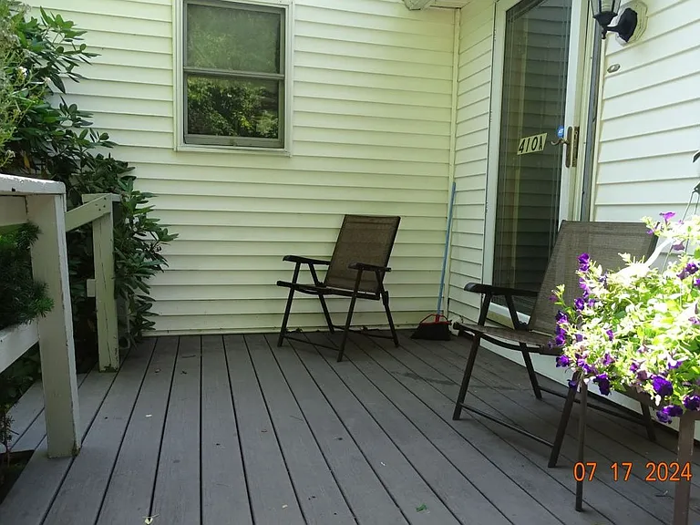 410 Bald Hill Rd #A — Photo 9