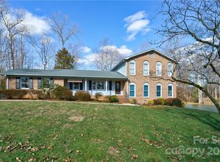 5314 Shoreview Dr, Concord, NC 28025