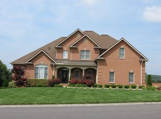 520 Asa St, Sevierville, TN 37876