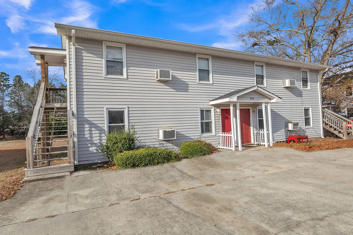 Building Photo - 128 Calvin Ct #B