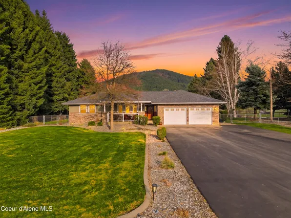 6736 N Mount Carrol St, Dalton Gardens, ID 83815