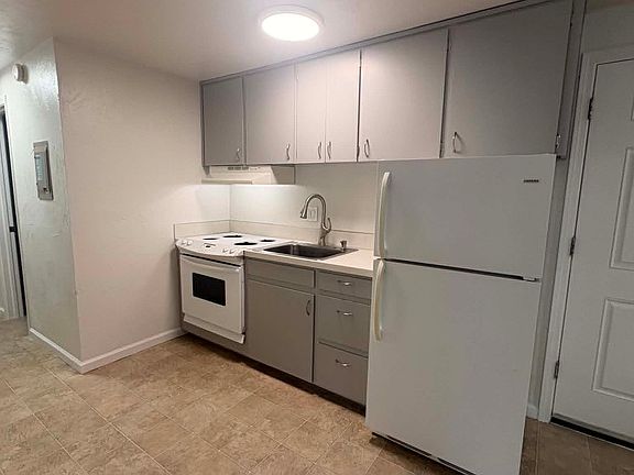 4th image of 1442 E 18th Ave APT 21