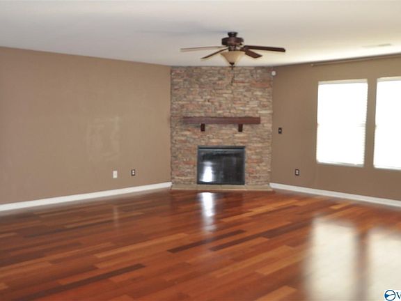 3rd image of 2405 Bell Manor Dr SW
