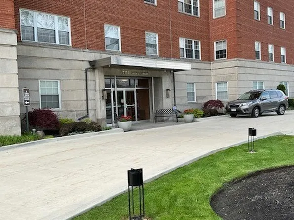 18975 Van Aken Blvd APT 407, Shaker Heights, OH 44122