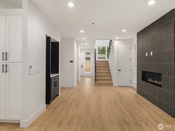 5th image of 8209 NE 124th Street #A