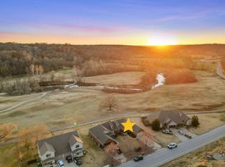 575 Sugar Creek Rd, Pea Ridge, AR 72751