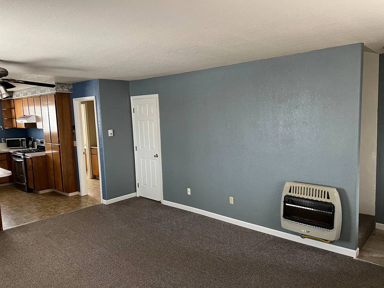 2 bed, 2.5 bath, 1104 sqft, $1,950 — Photo 4