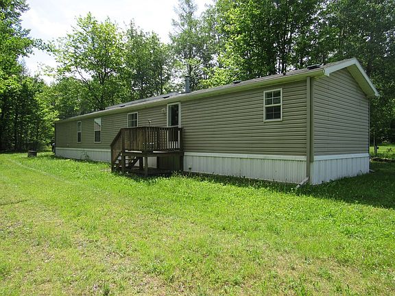 3rd image of 135 Cold Mountain Ln