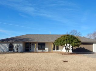 2209 Sunset Dr, Duncan, OK 73533