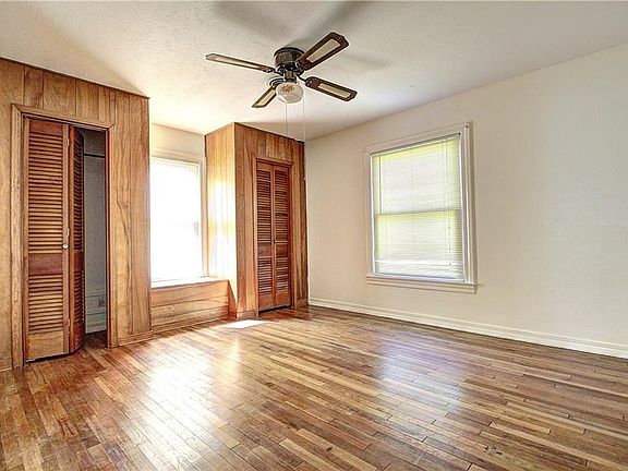4th image of 510 Winters St
