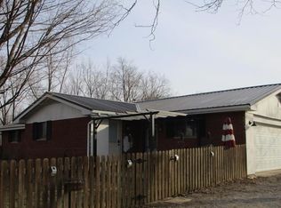 2710 N Fox Farm Rd, Warsaw, IN 46580