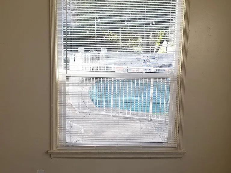11043 Ophir Ave — Photo 5