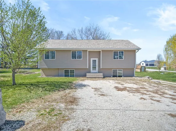 465 N Jackson St, Truro, IA 50257