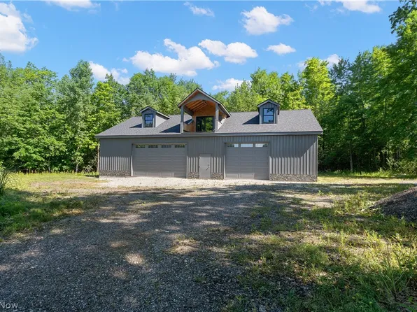 16842 Milton Ave, Lake Milton, OH 44429