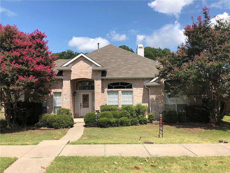 1st image of 715 Cottonwood Bend Dr