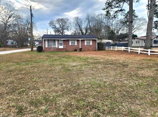 1026 Jackson Rd, Griffin, GA 30223