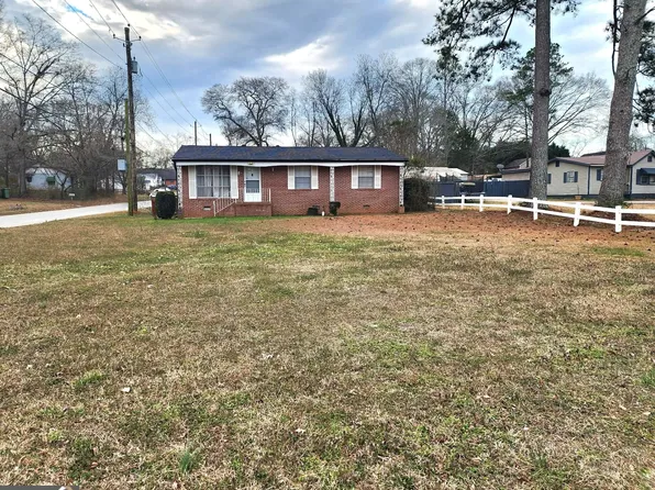 1026 Jackson Rd, Griffin, GA 30223