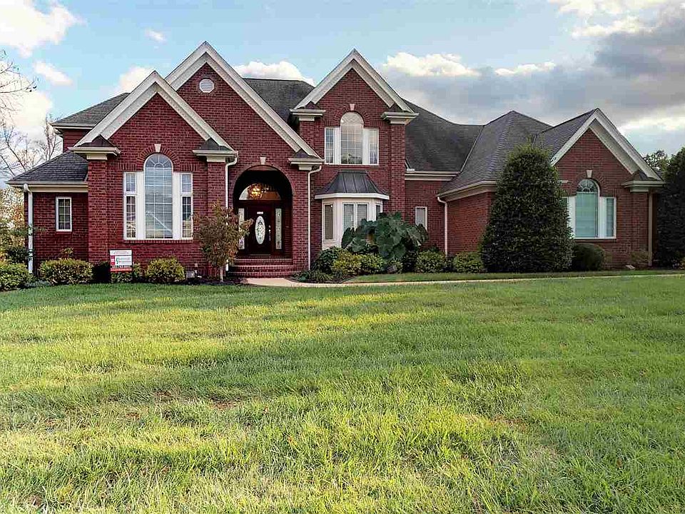 1st image of 270 Golf Trace Dr