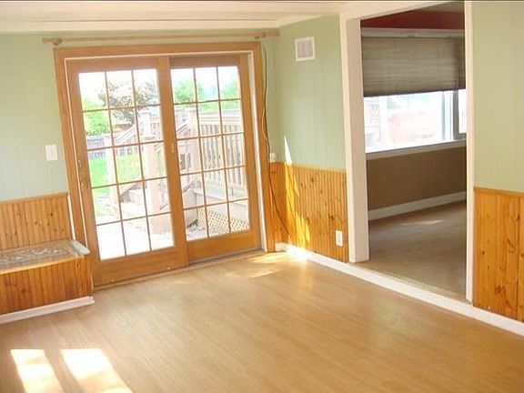 5th image of 26 Campbell St