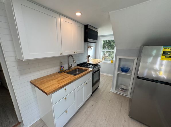 297 Sunnybrook Rd APT 2