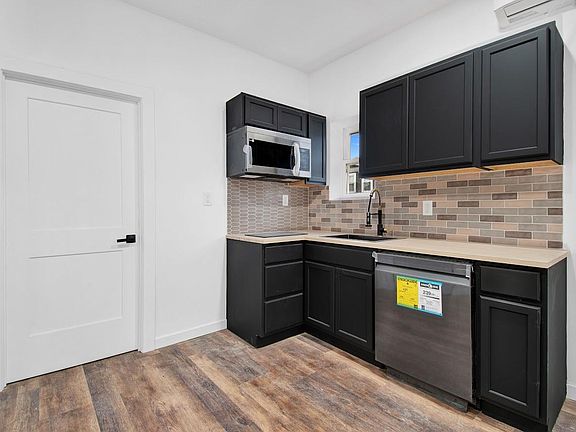 2nd image of 263 Bergen St #2B