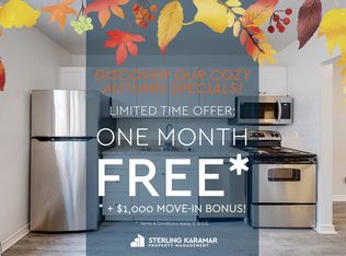 1370 Silver Spear Rd, Mississauga, ON L4Y2X2