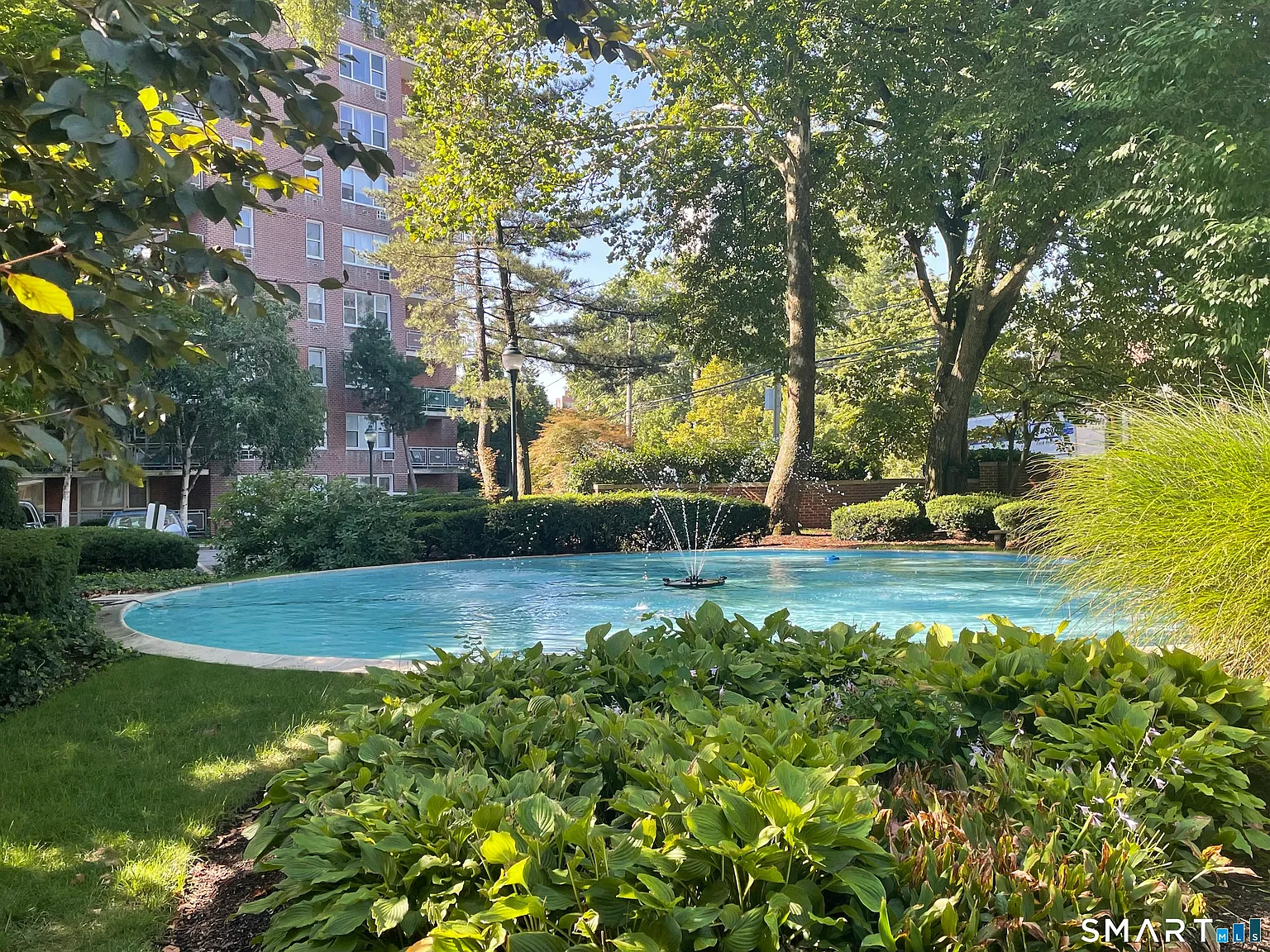 2 bed, 1.0 bath, 875 sqft, $2,900 — Photo 2